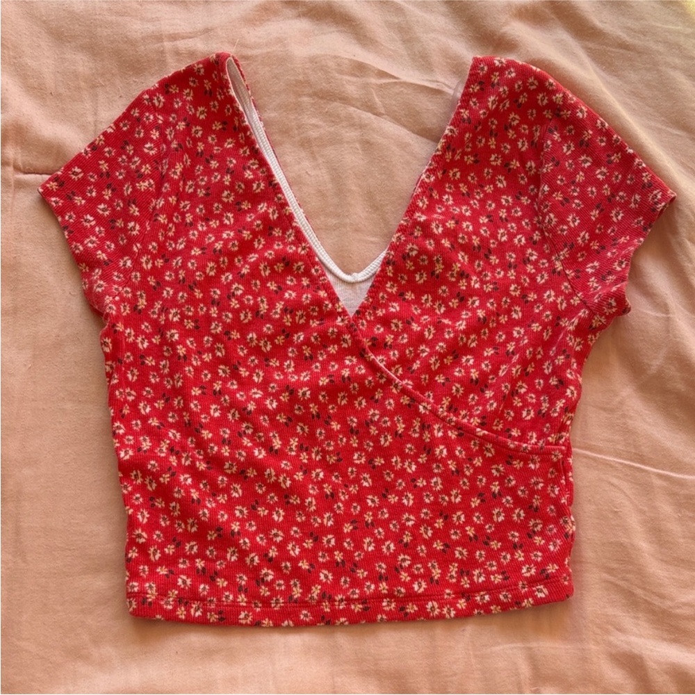 Arizona Jean Company Floral Wrap Crop Top Red Womens Small V-neck BoHo Feminine